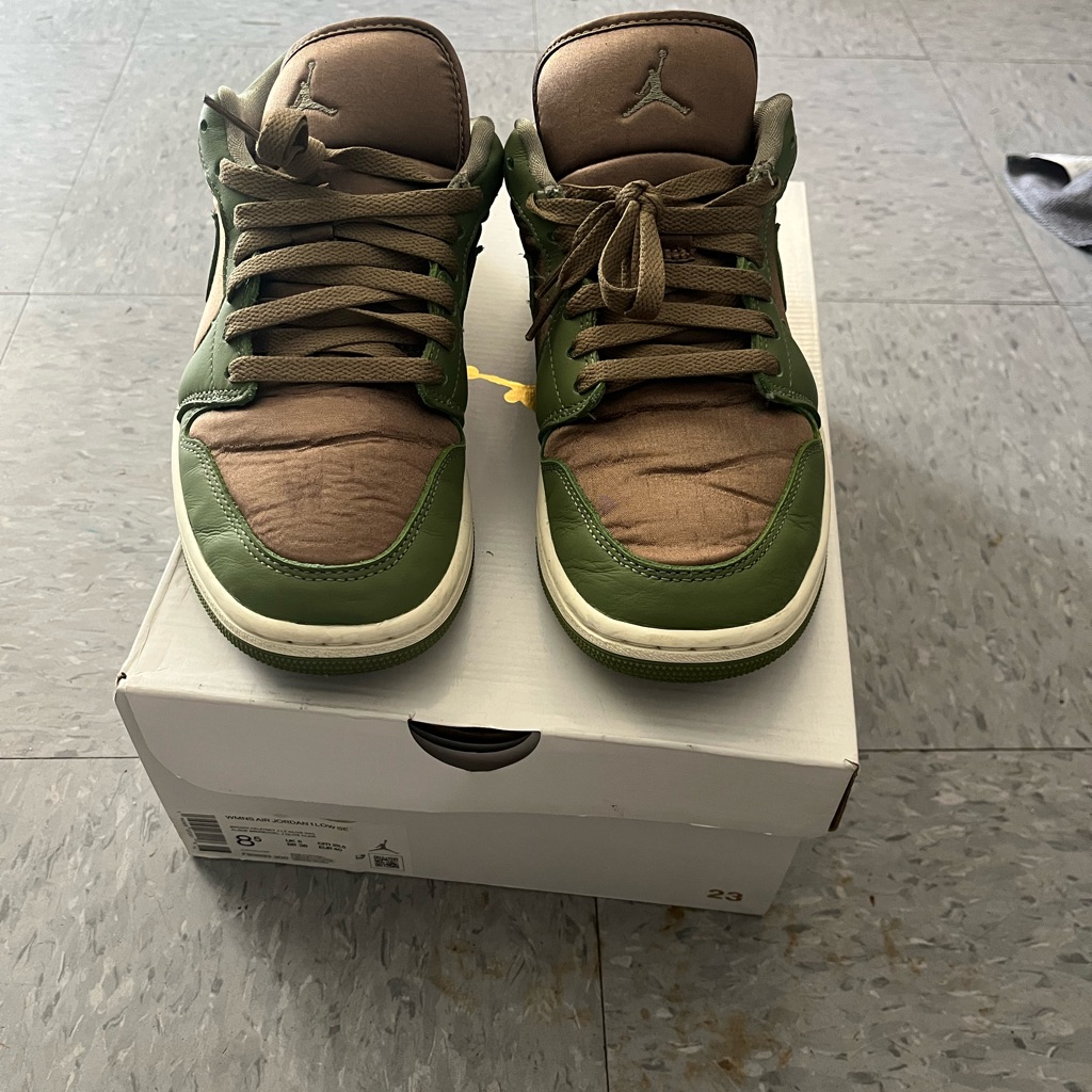 Air Jordan 1